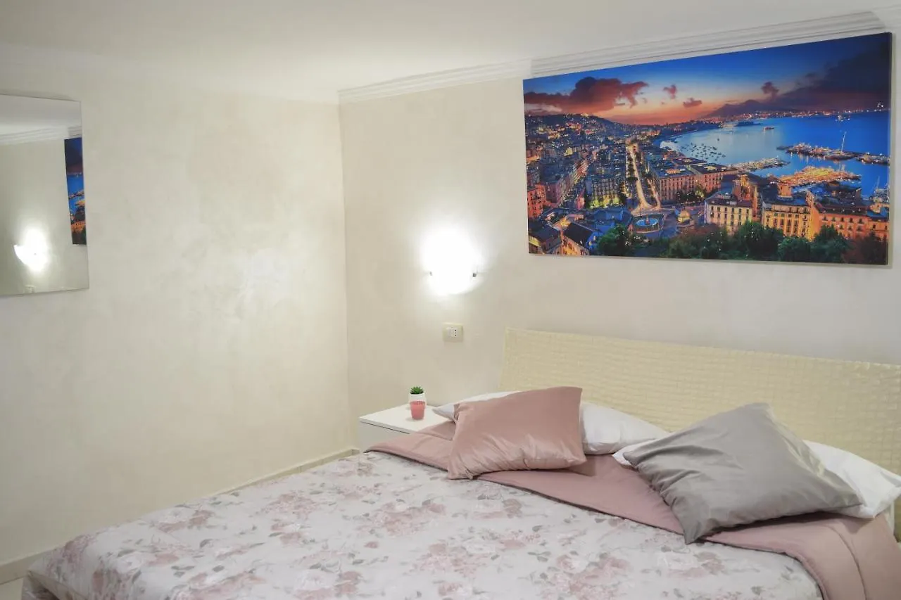 Nonnona House-Napoli Centro Apartment Italy